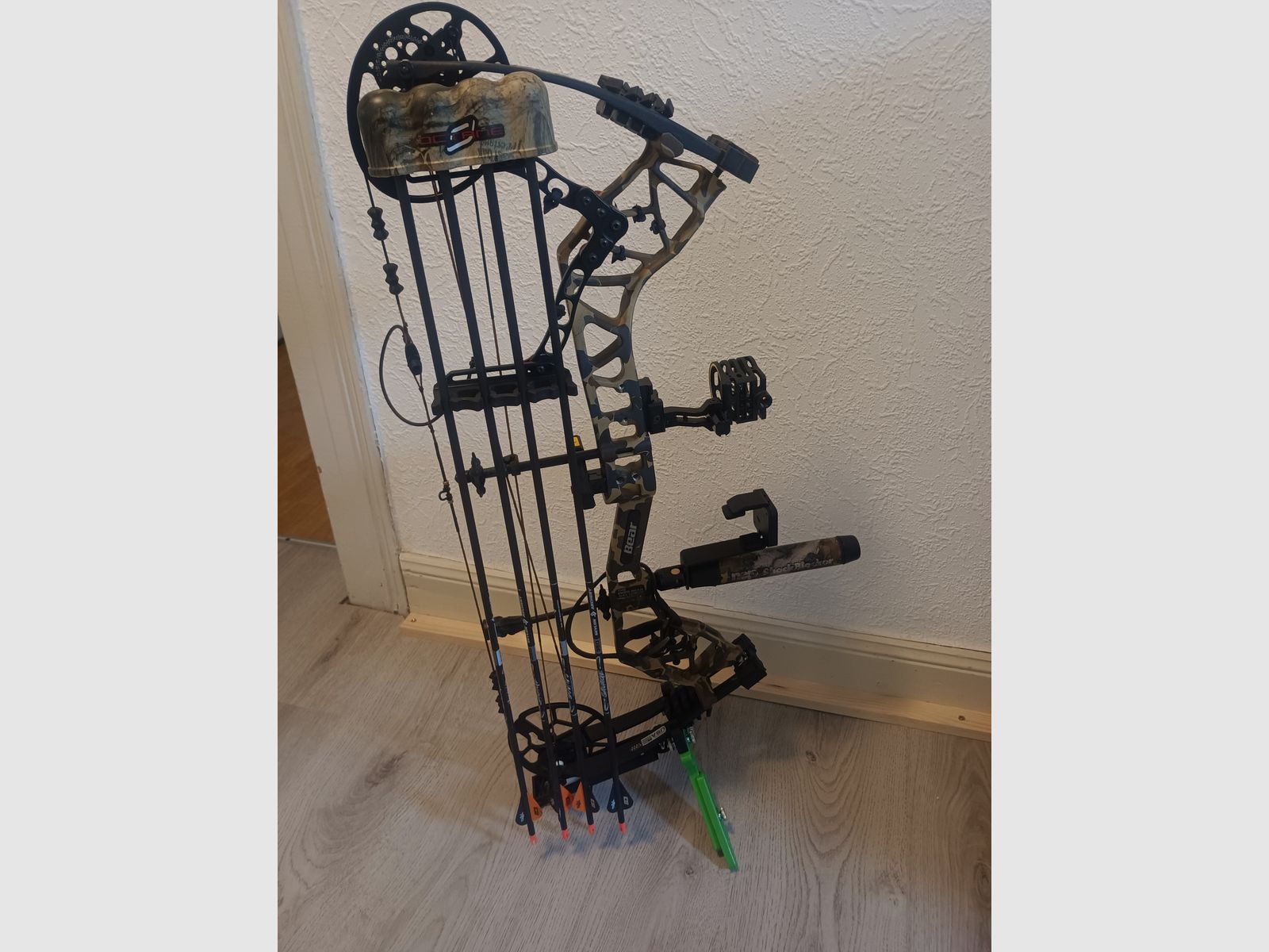 Compoundbogen Bear Legit maxx rth