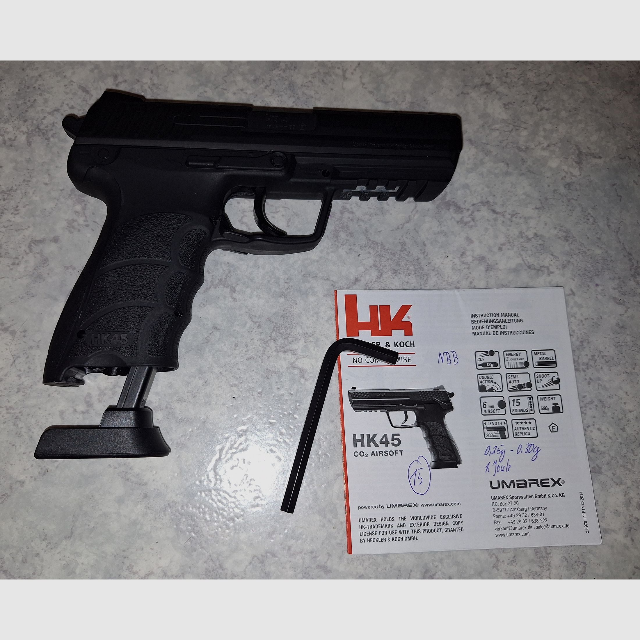 Kolekcja pistoletów Airsoft Softair w stanie jak nowa (USP, P8, Desert Eagle)