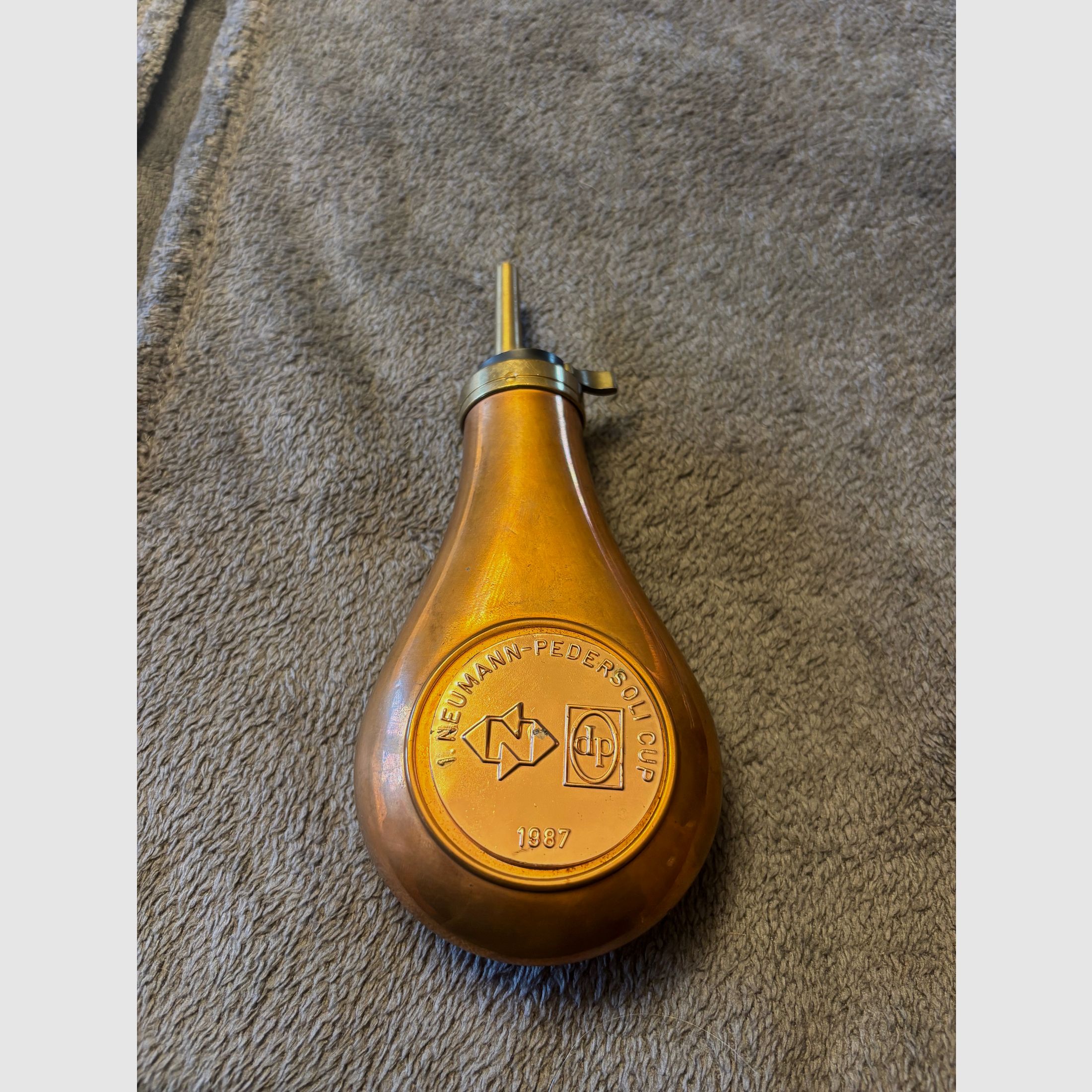 Pulverflasche Schwarzpulver