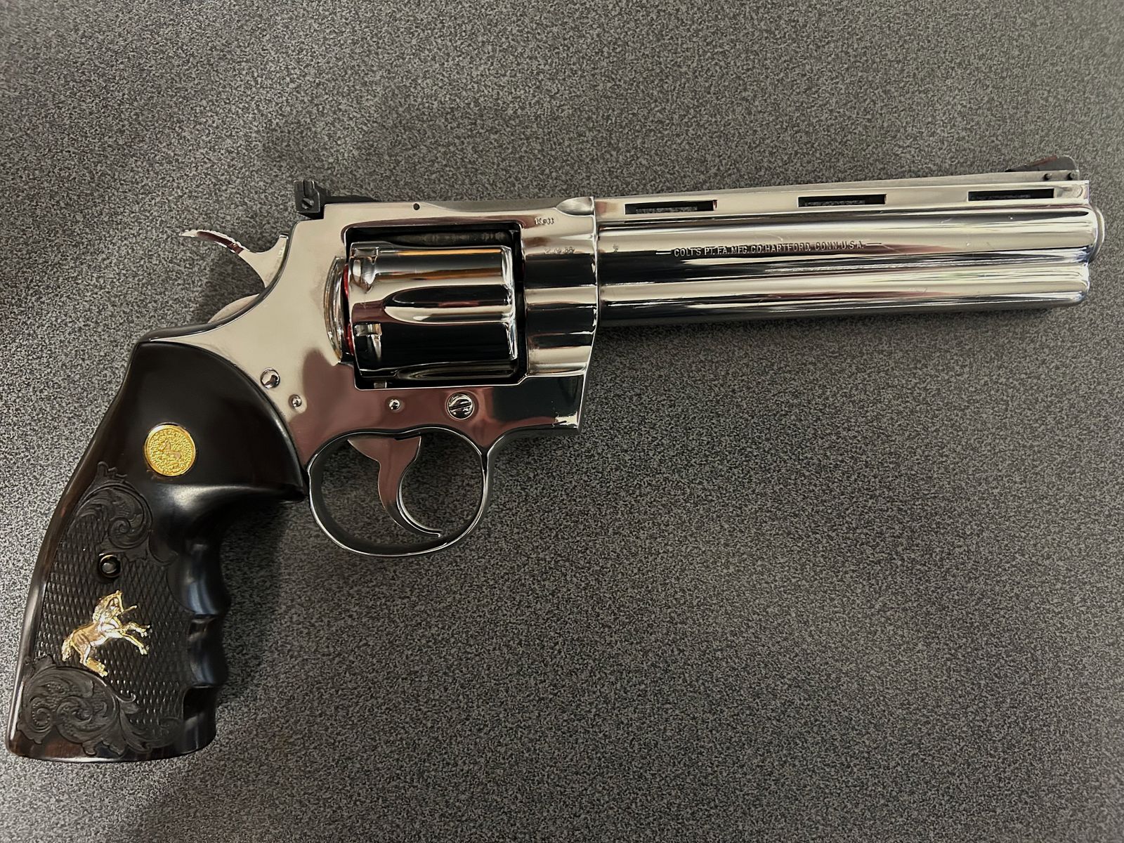 Colt Python 6“ acero inoxidable 357