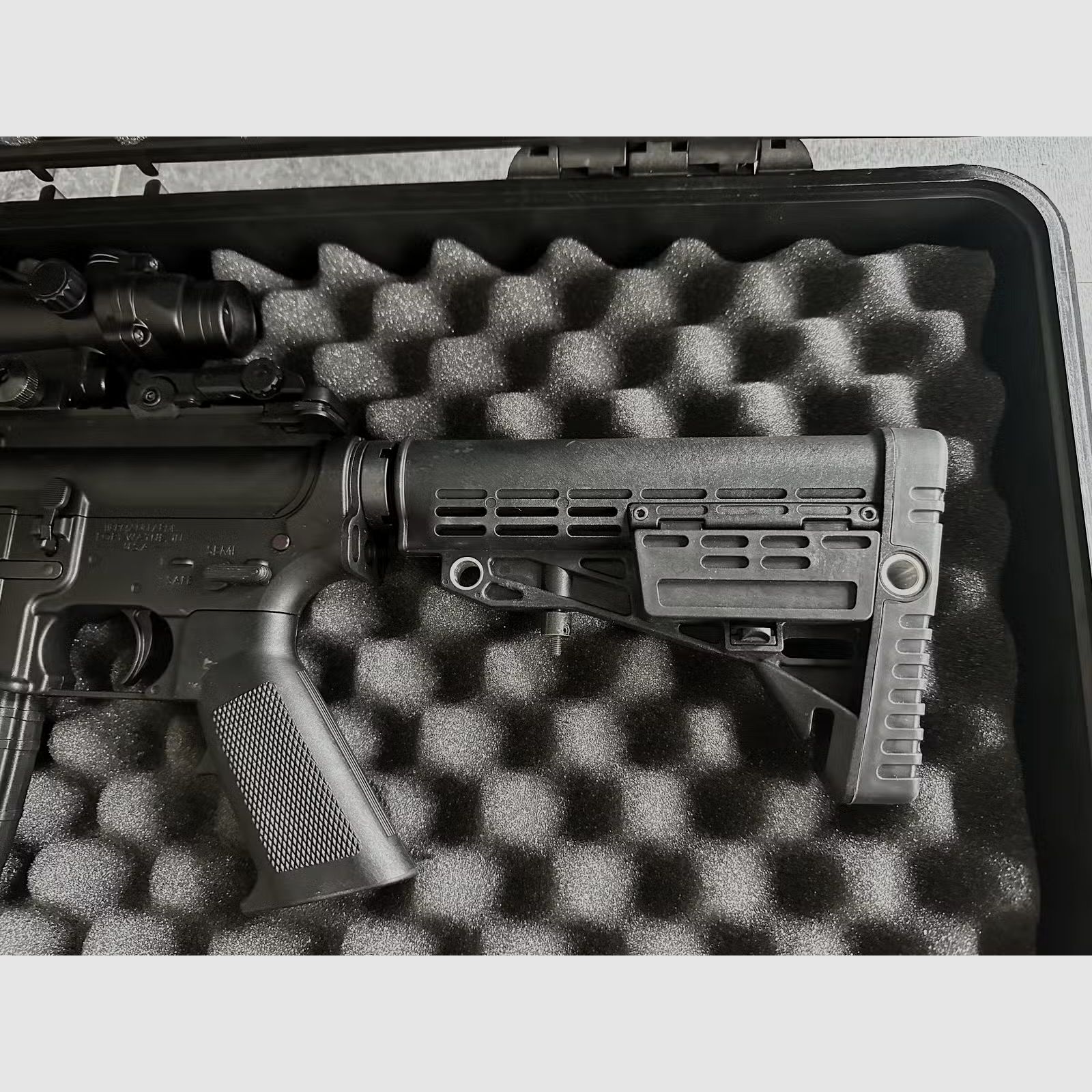 Tippmann M4 V1 CO2 6mm NEU!