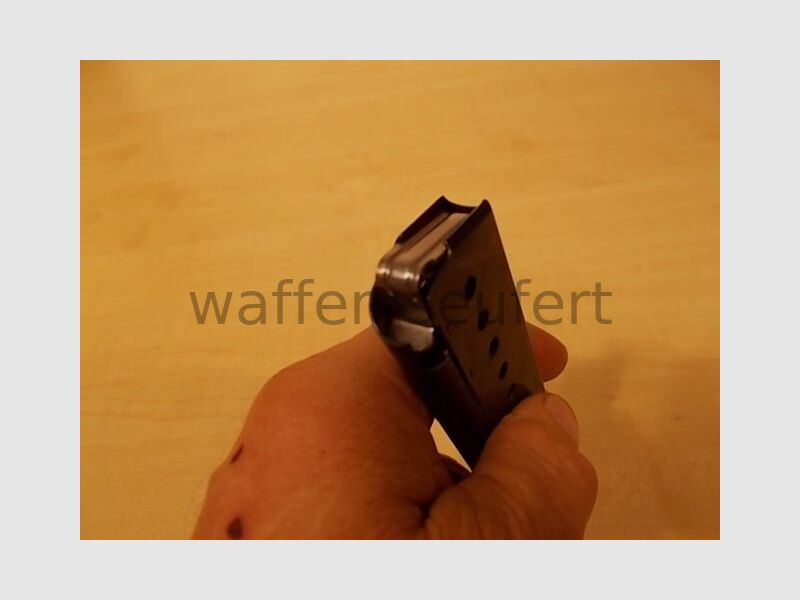 Walther P38 vers 1970 Chargeur 8 cartouches orig. estampillé