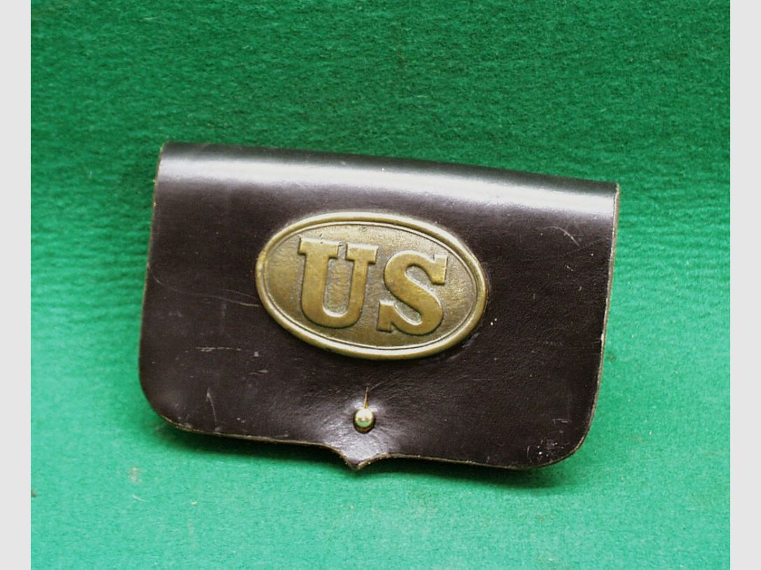 Patronentasche US aus Leder, schwarz