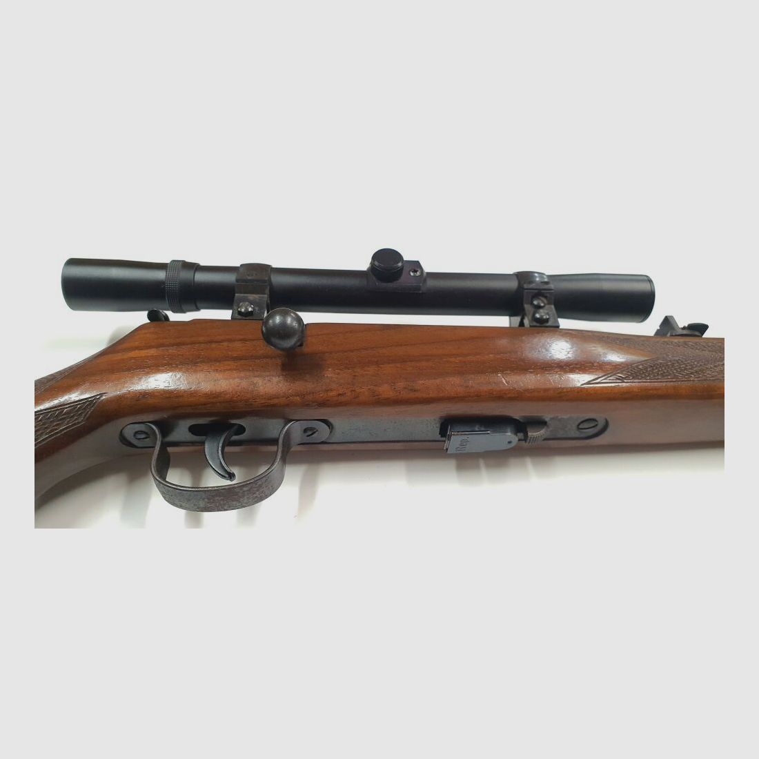 Rifle repetidor Voere Vöhrenbach Voere Vöhrenbach KK