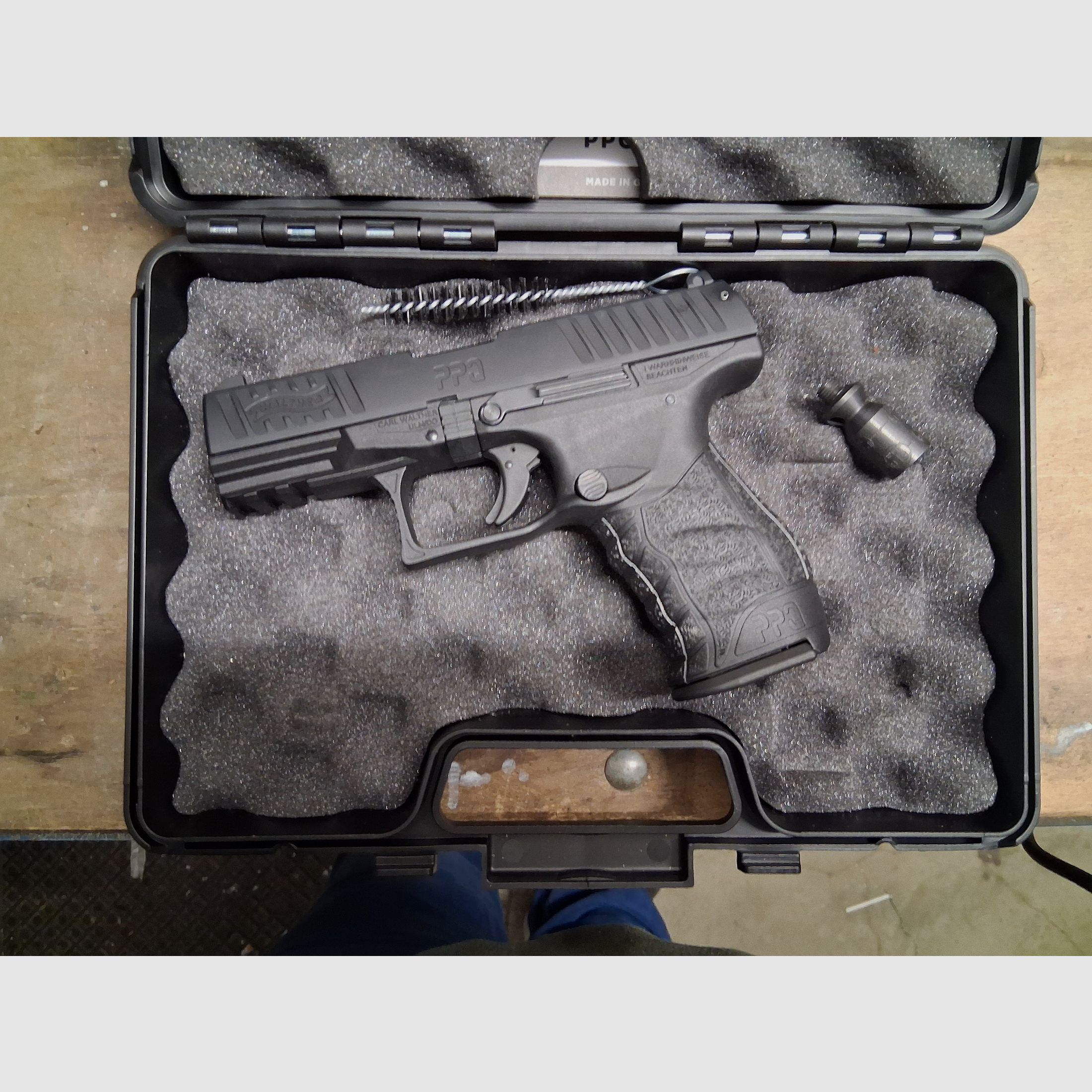 Whalter PPQ M2 9mm P.A.K Schreckschuss mit Zubehör