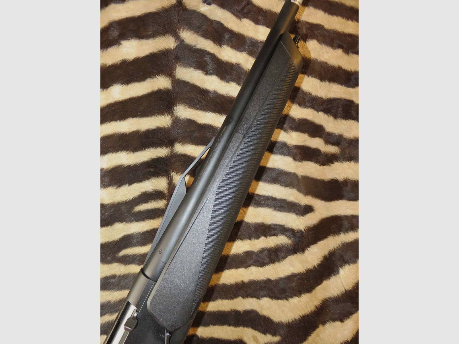 Carabine semi automatique WINCHESTER SXR2 Composite cal.300WM bande de battue, image 6 sur 9