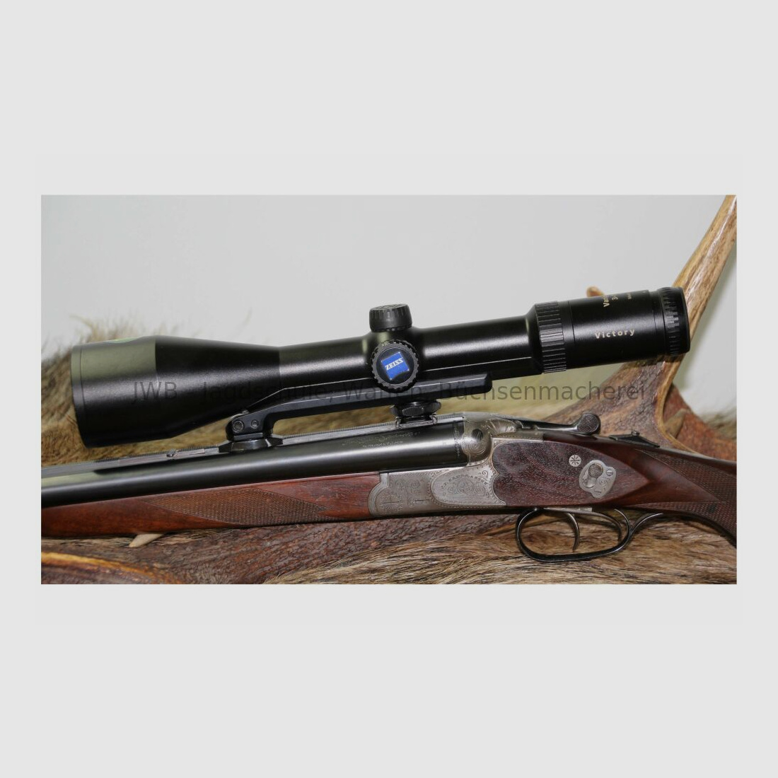Sauer & Sohn mit Zeiss Victory Varipoint und mündungslangen ESL 8x57JRS;16/70;.22Hornet