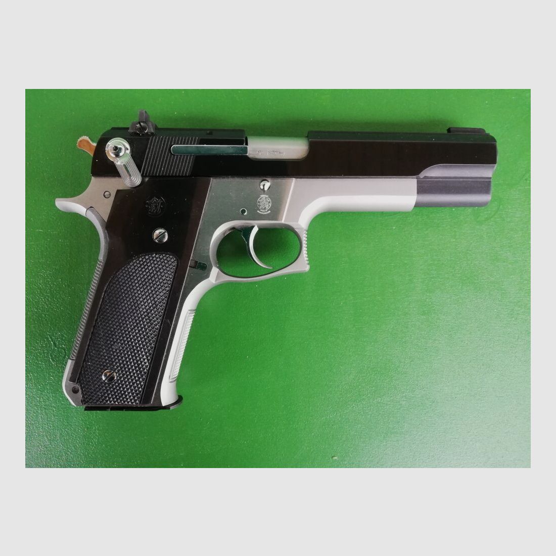 Smith & Wesson Mod. 645