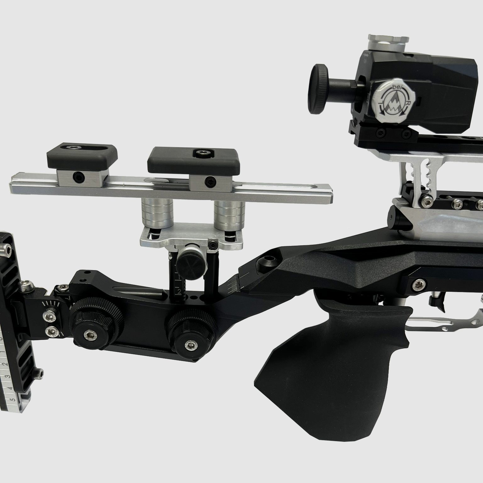 Crosse DoubleFit avec rail de 180 mm pour support, image 3 sur 4