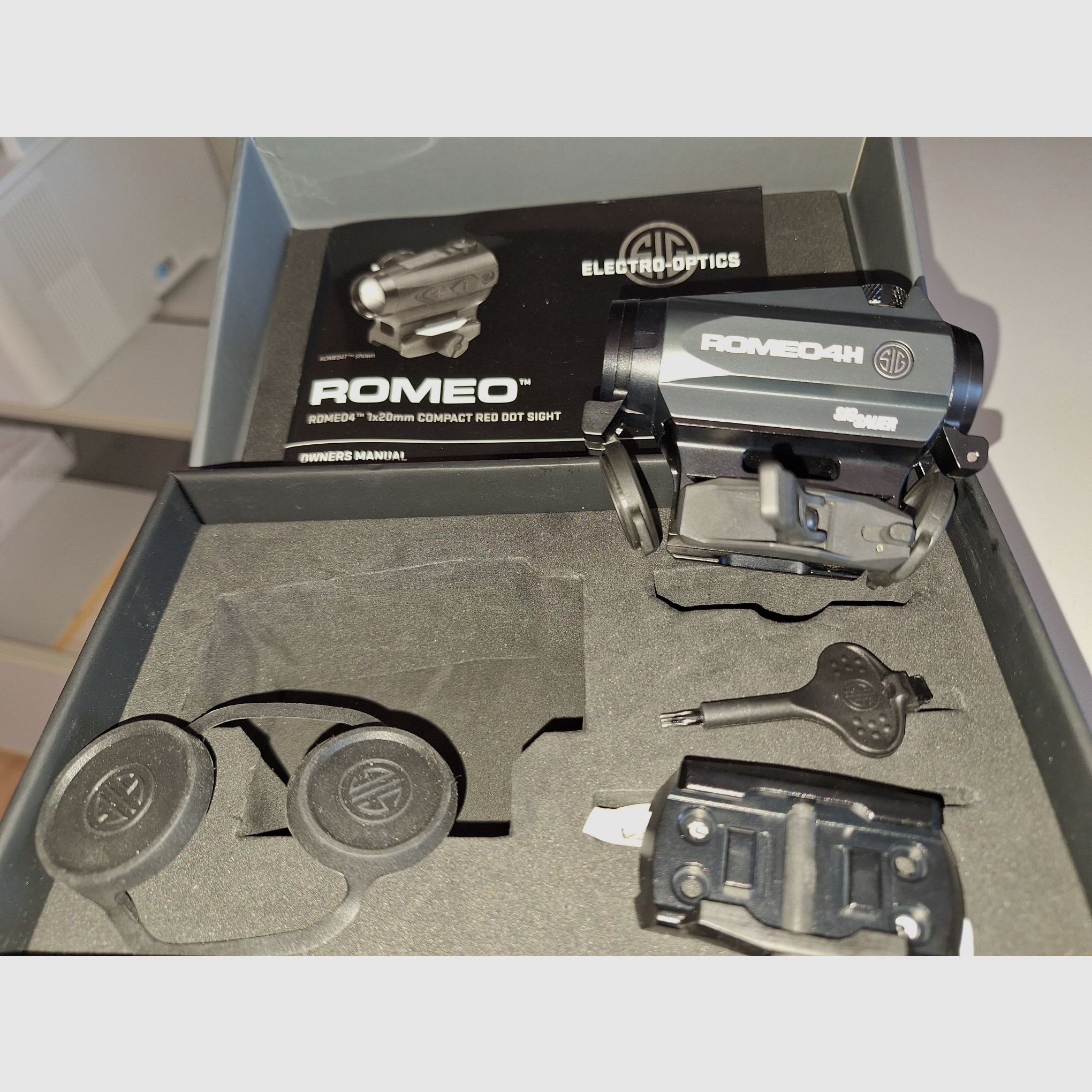 SIGSAUER Romeo 4H - red dot sight