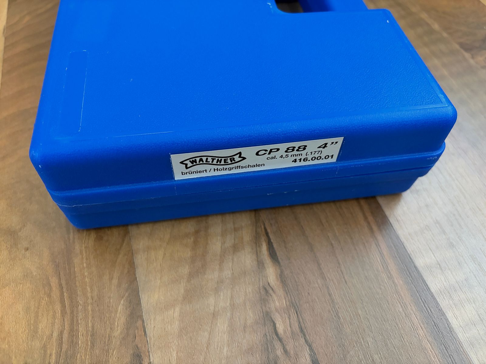 Walther CP88 CO₂ Pistolet 4,5 mm dans la mallette avec accessoires I Diabolos et boîte de récupération de balles / cibles