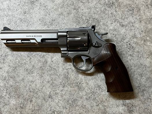 Smith & Wesson 629 Competitor Kaliber 44Magnum