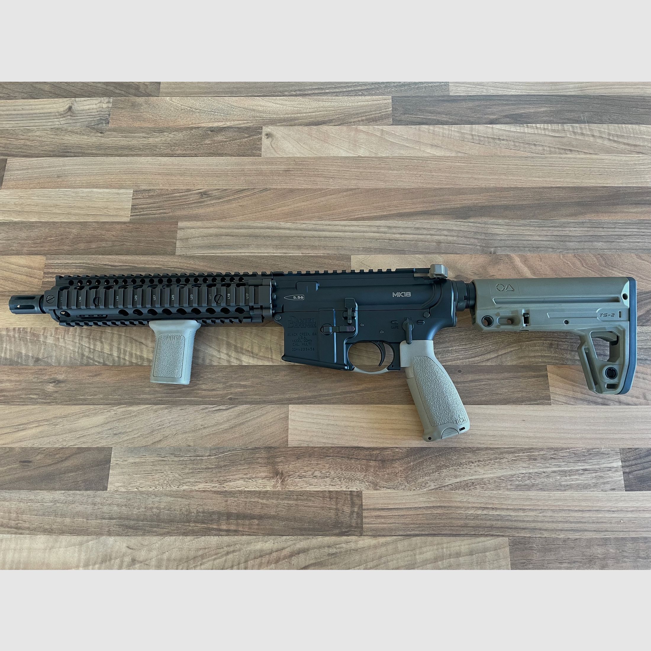 Daniel Defense MK18 Dualcolor Black/FDE