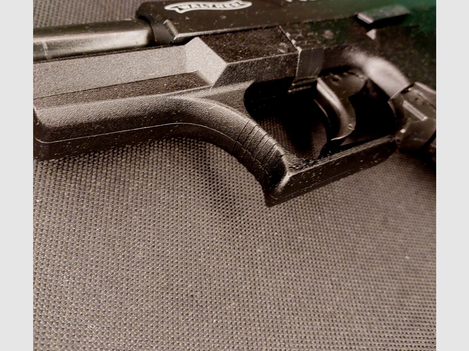 Walther P99 Schreckschuss Pistole 9mm P.A.K. (PTB 762) P 99 OVP mit Koffer.