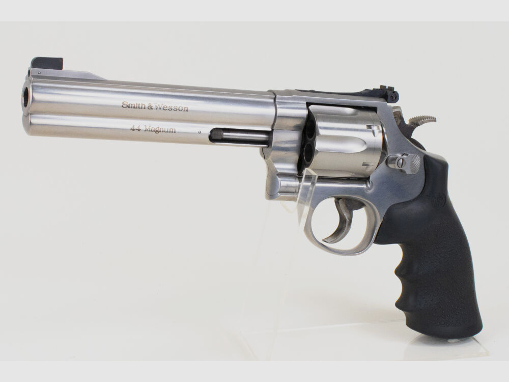 Smith & Wesson 629-4 Revolver