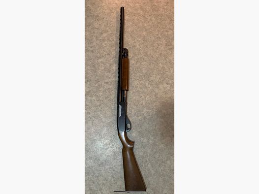 Smith & Wesson Eastfield 916-T Vorderschaftrepetierflinte Kal. 12/76