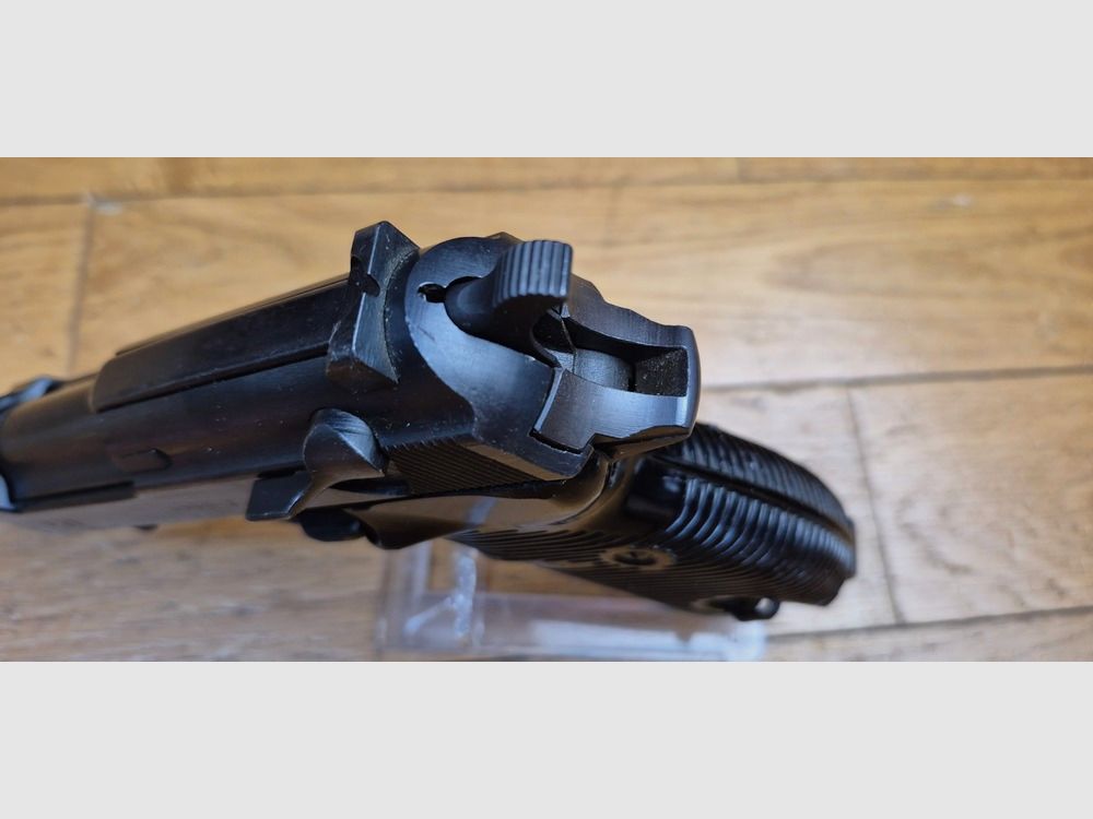 Zeer mooie Walther P38 Pistol – Gefabriceerd door Walther Zella Mehlis in Code AC – Wapen van oktober 1944 – Originele bluing van 99,5% – Onberispelijke mechanica – Mooie spiegelloop – 100% originele onderdelen – Mono-nummer behalve magazijn – Uitstekende staat – TBE++, afbeelding 17 van 27
