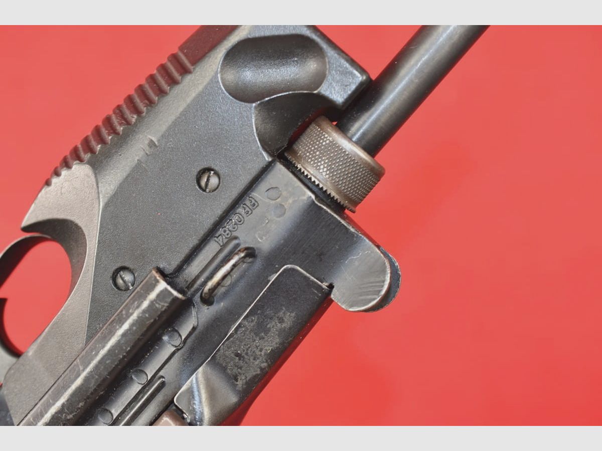 Glauberyt PM-98 subfusil – inutilizado, imagen 7 de 10