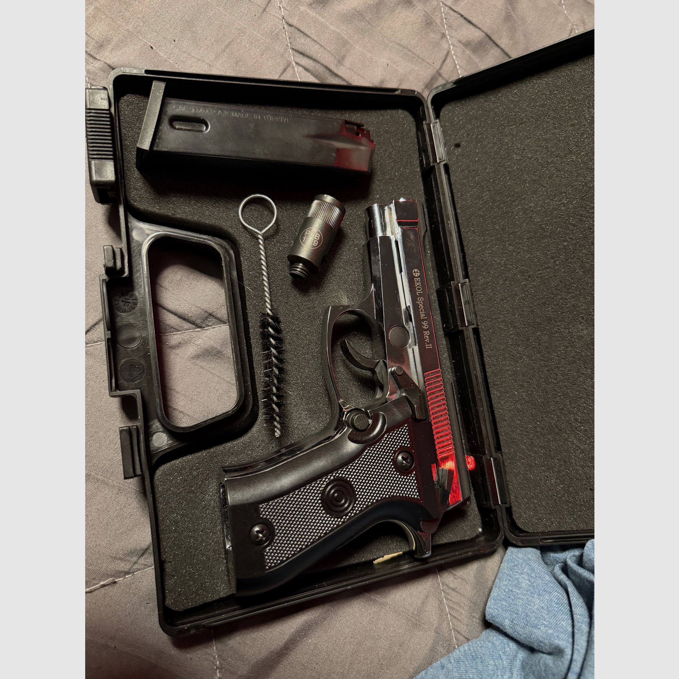 Ekol Special 99 Rev.II – 9 mm P.A.K. – quasi neu – Rechnung vorhanden