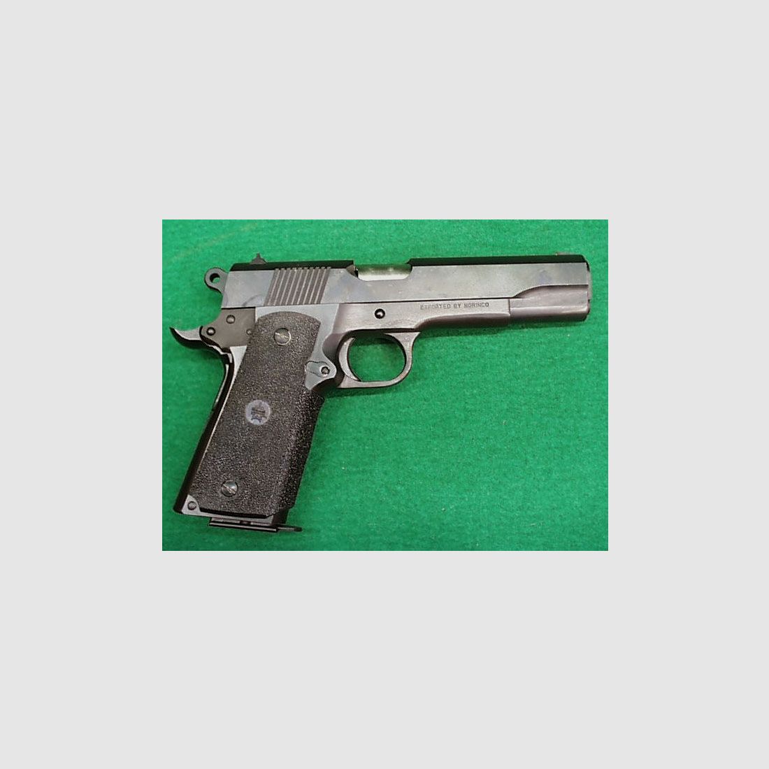 Pistola Norinco NP28