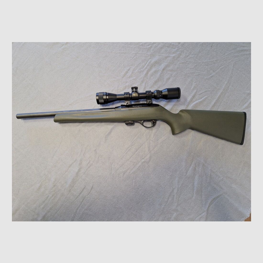 Remington 597 .22lr Selbstladebüchse mit Zielfernrohr 3-9x40