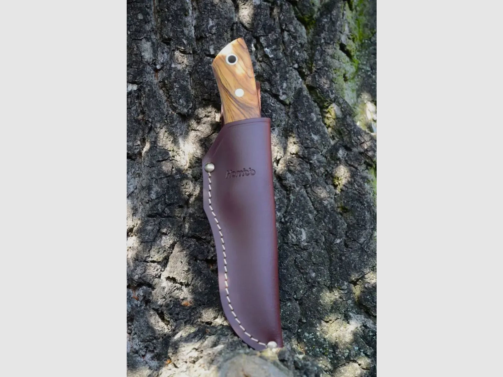 Horrido cuchillo de caza Lobo