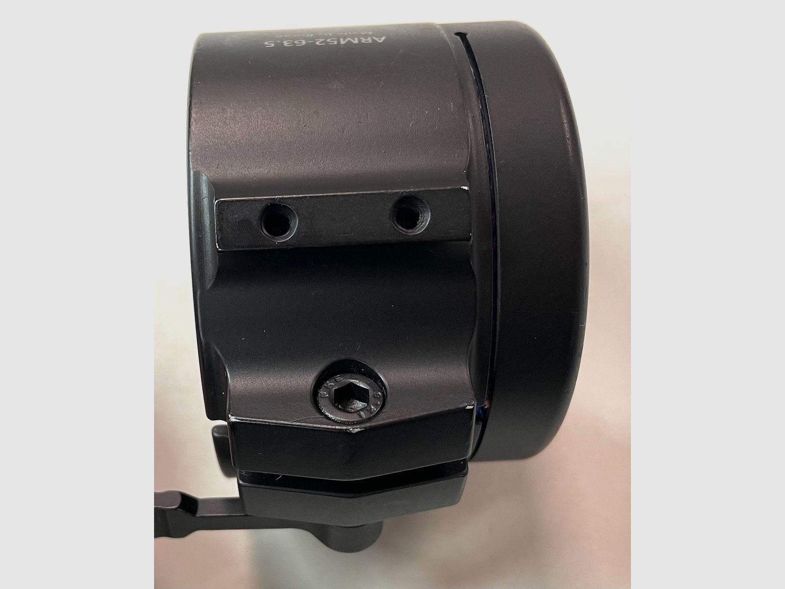 Adapter Rusan ARM52 z szybkozłączem wewnętrznym gumowanym 63,5 mm V402