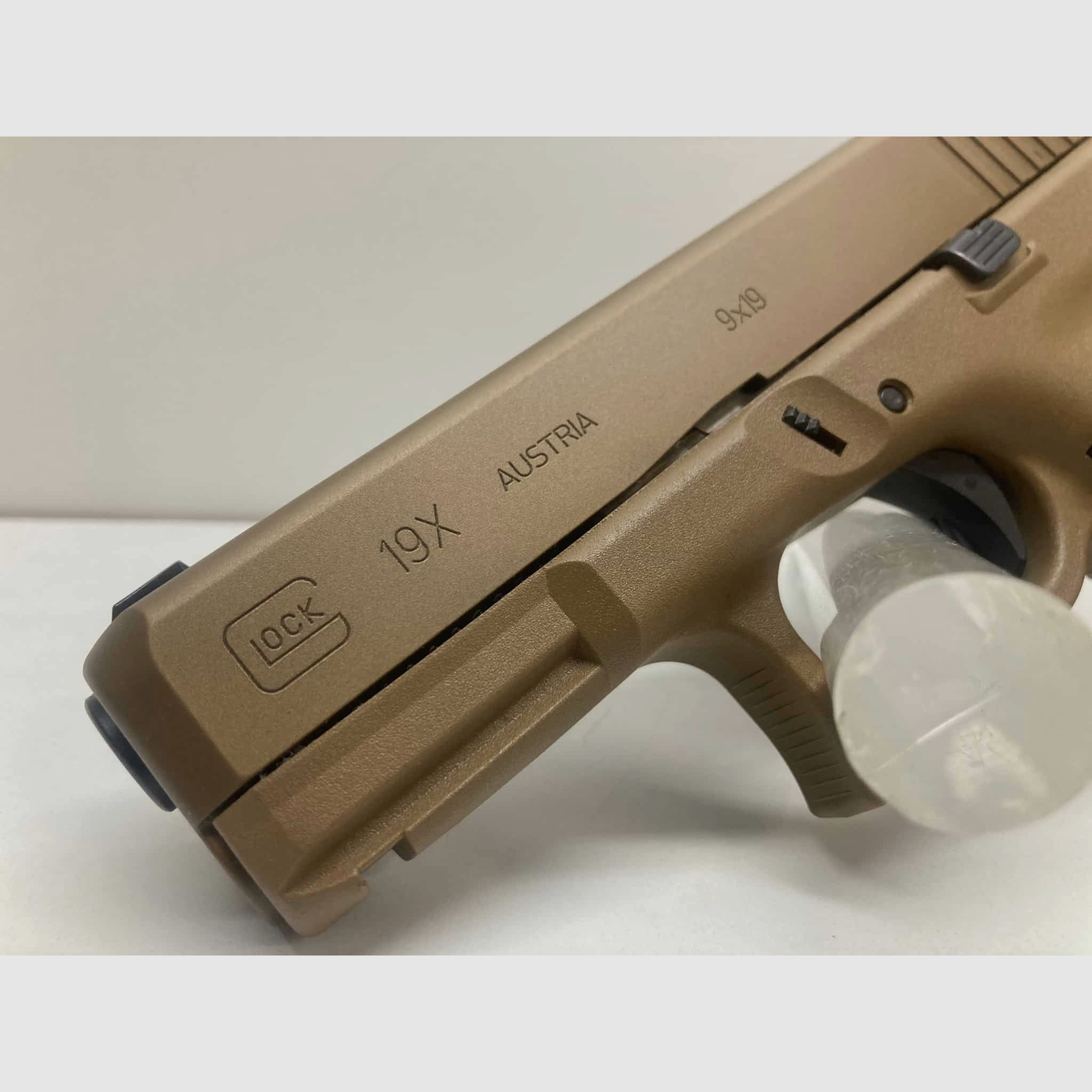 GLOCK 19 X