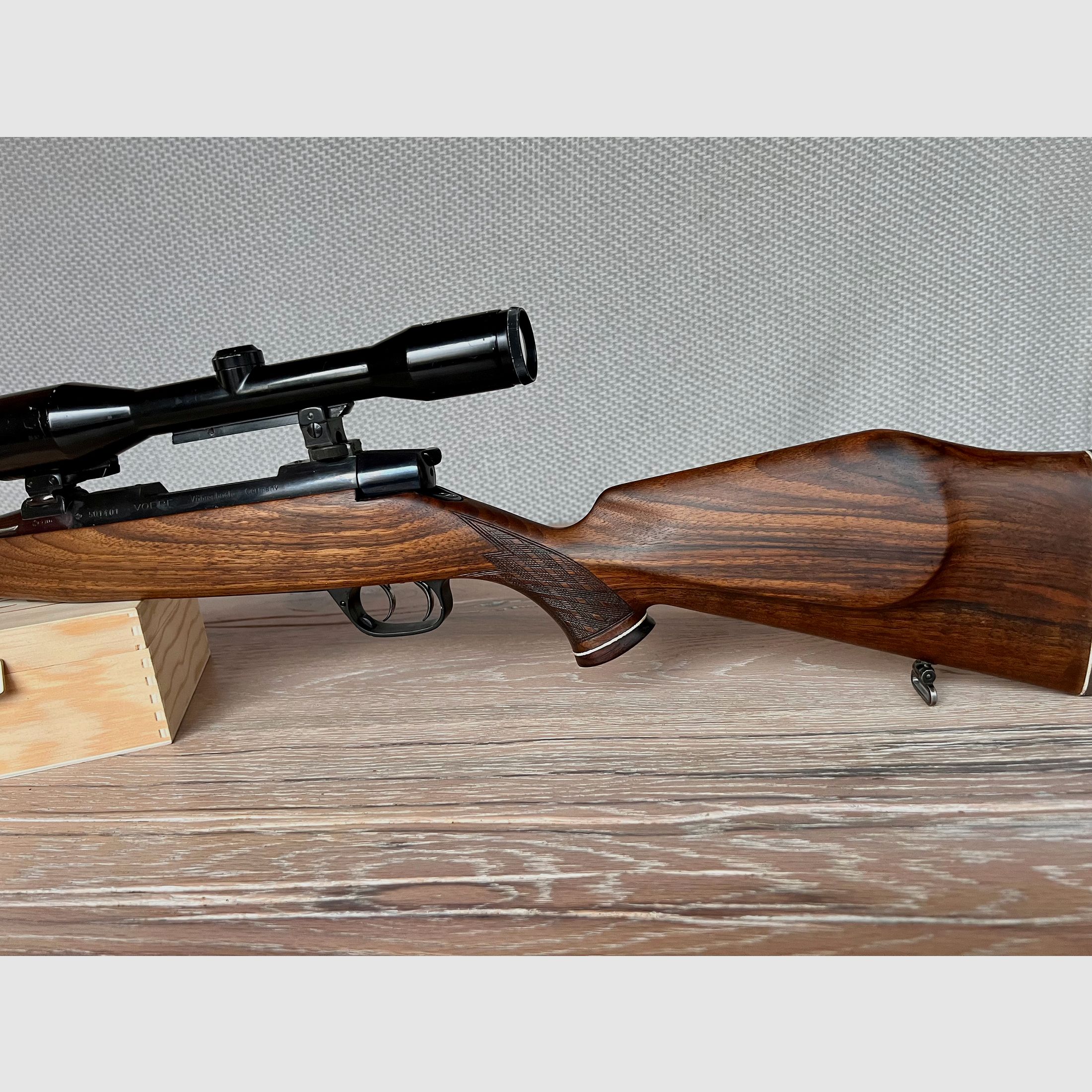 Voere Repetierbüchse Kaliber 7x64 mit Zeiss Zielfernrohr - Top gepflegt mit Munition !!
