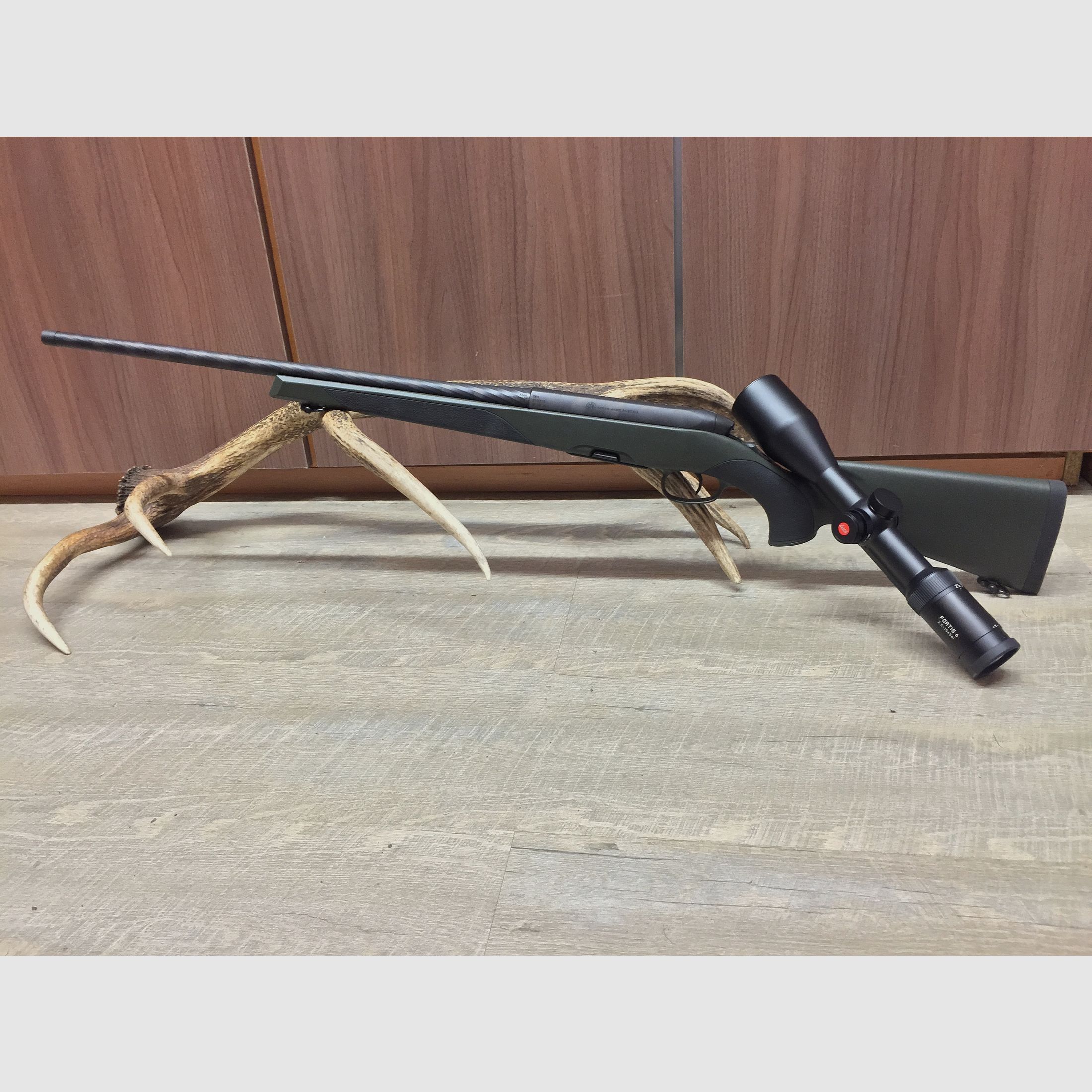 Steyr Mannlicher SM 12 SX, with Leica Fortis 6 2.5-15x56 i
