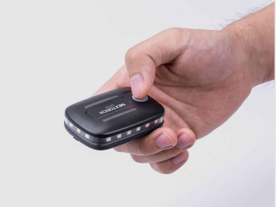 NEXTORCH UT21- LED-Cliplampe und Signalleuchte