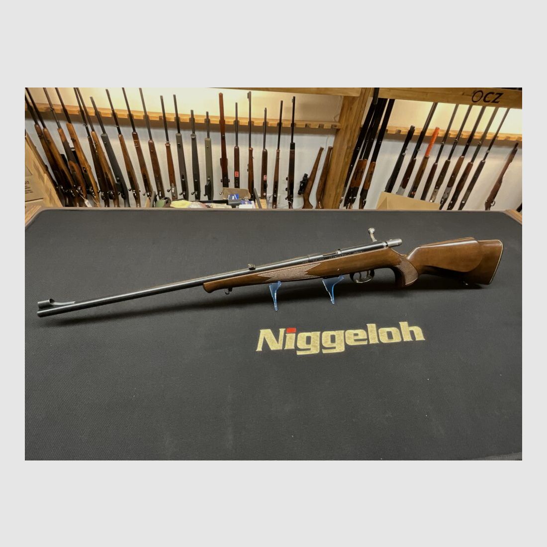 Anschütz 1516 Stand. .22WinMag