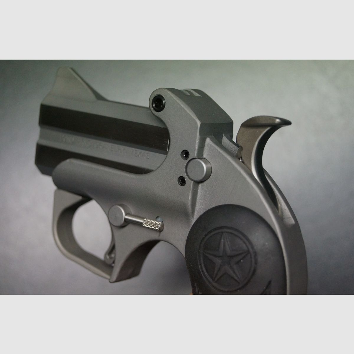Bond Arms Roughneck, Bild 4 von 5
