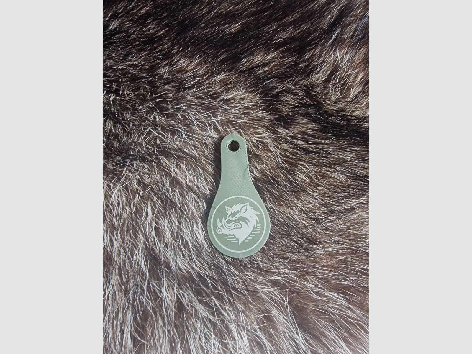 Einkaufswagenöffner mit jagdlichen Motiven