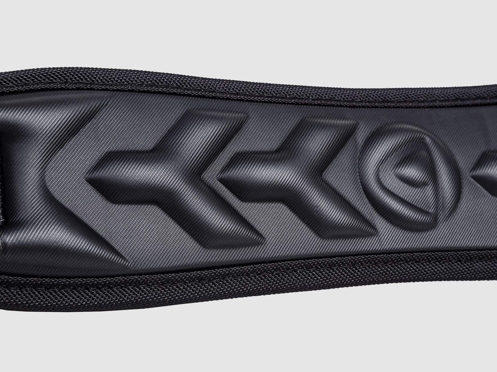 Vanguard Endeavor Sling 203B – Correa de neopreno con bolsillos, negra, imagen 4 de 5