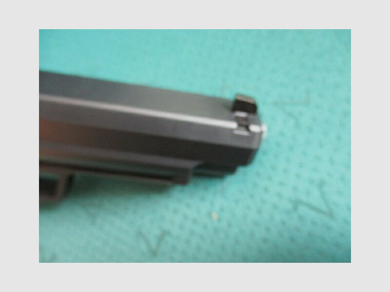 Pistole Heckler & Koch USP Expert 9mm Luger mit Koffer und Magazin USP Expert