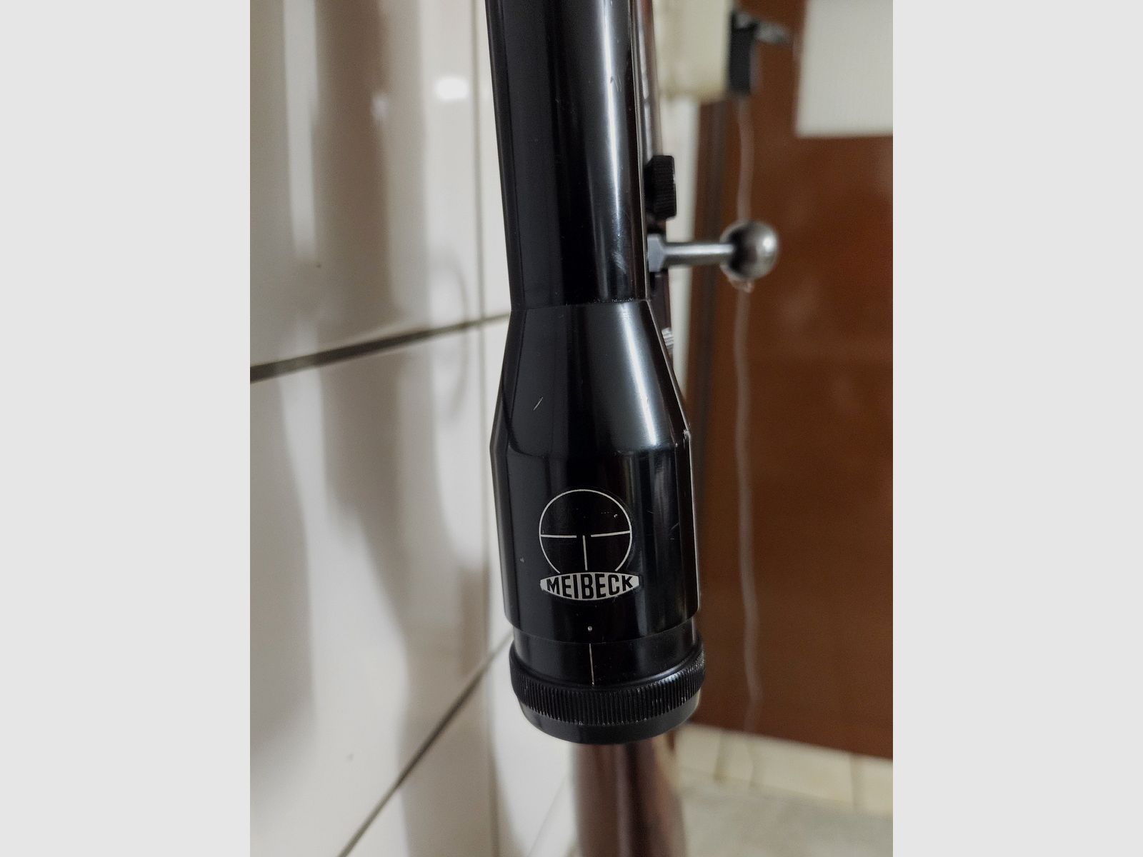 Carabine à petit calibre Anschütz 22 avec lunette Meibeck 4X36