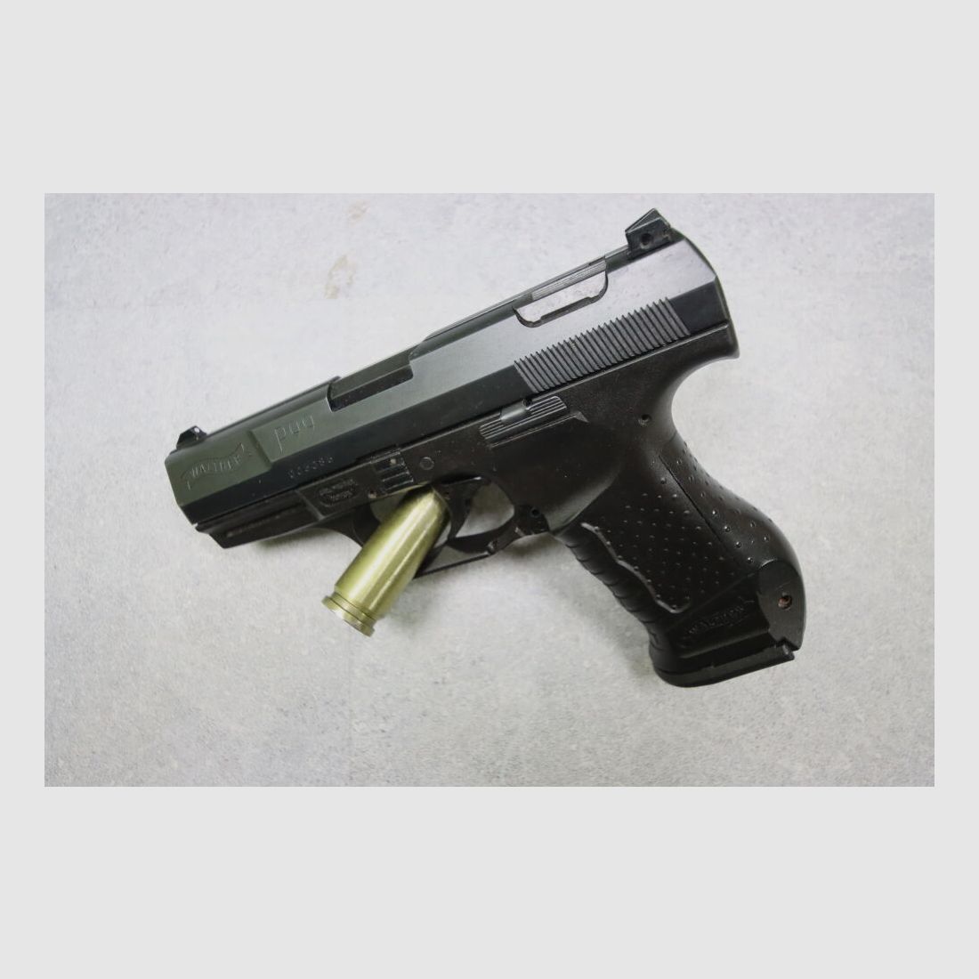 Walther P99