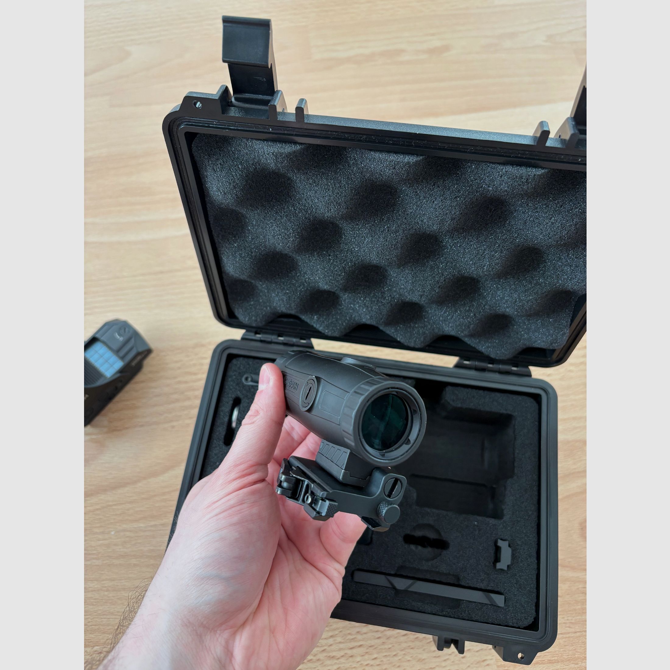 Holosun HS510C + HM3X Magnifier 