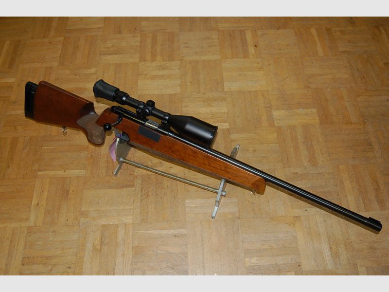 Anschütz M 1407 Matchbüchse Kal 22lr + ZF Tasco4-12x56 Abs 1 auf Festmontage im Bestzustand