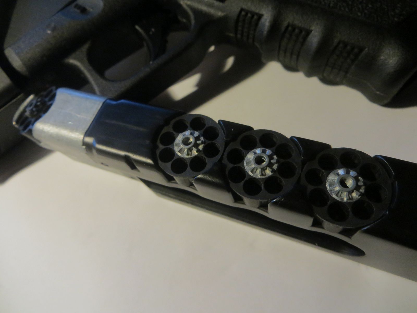 GLOCK 17 avec RedDot Diabolo et BB