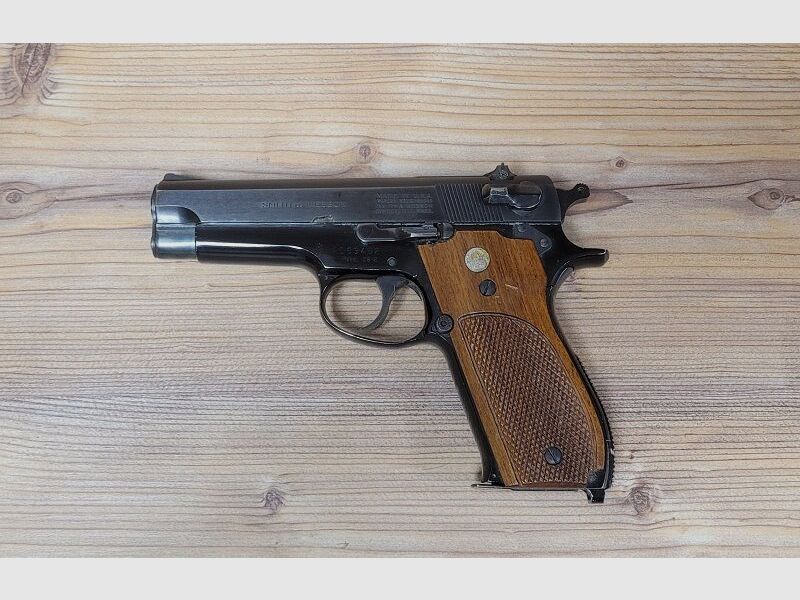Smith & Wesson 39-2