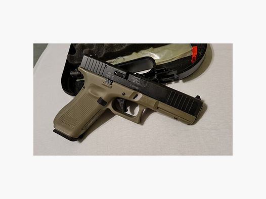 Glock 17 Battlefield Green + Glock Koffer