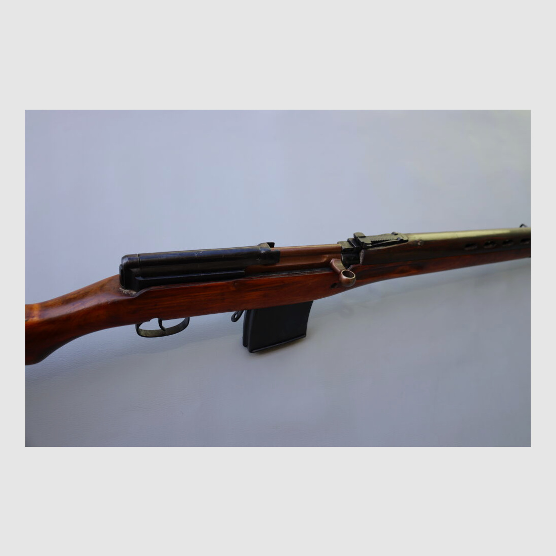 Tokarev SVT-40