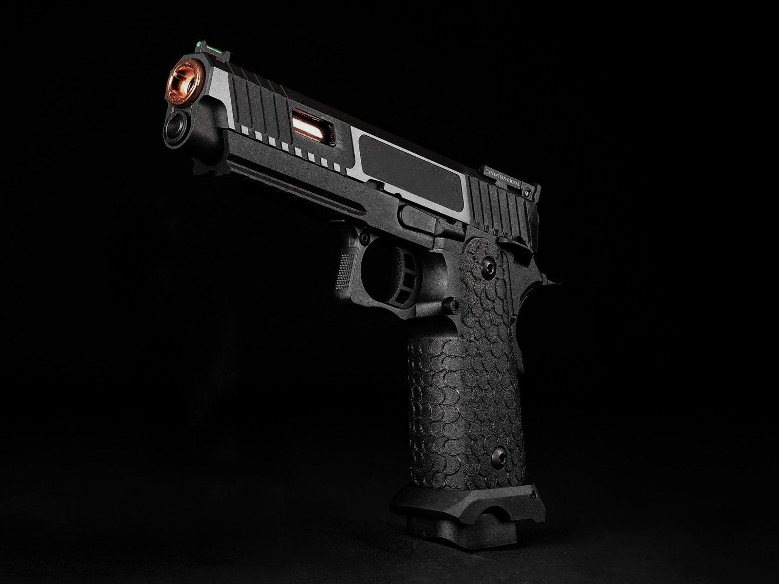 STI Combat Master Schwarz 6mm - Airsoft Co2 BlowBack