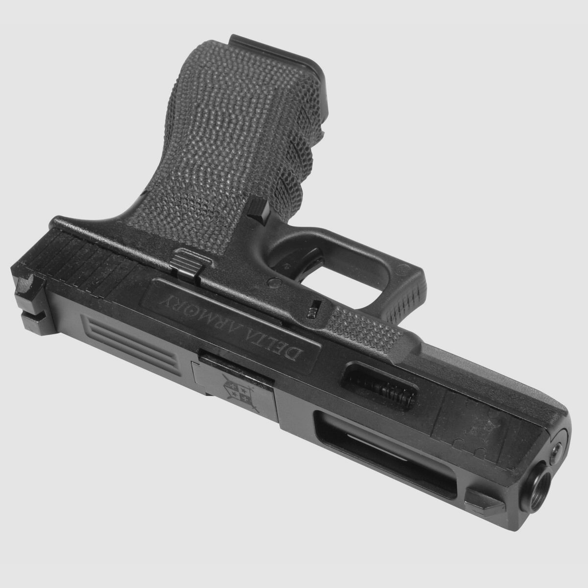 P02 GBB Airsoft Pistole in Schwarz | Delta Armory