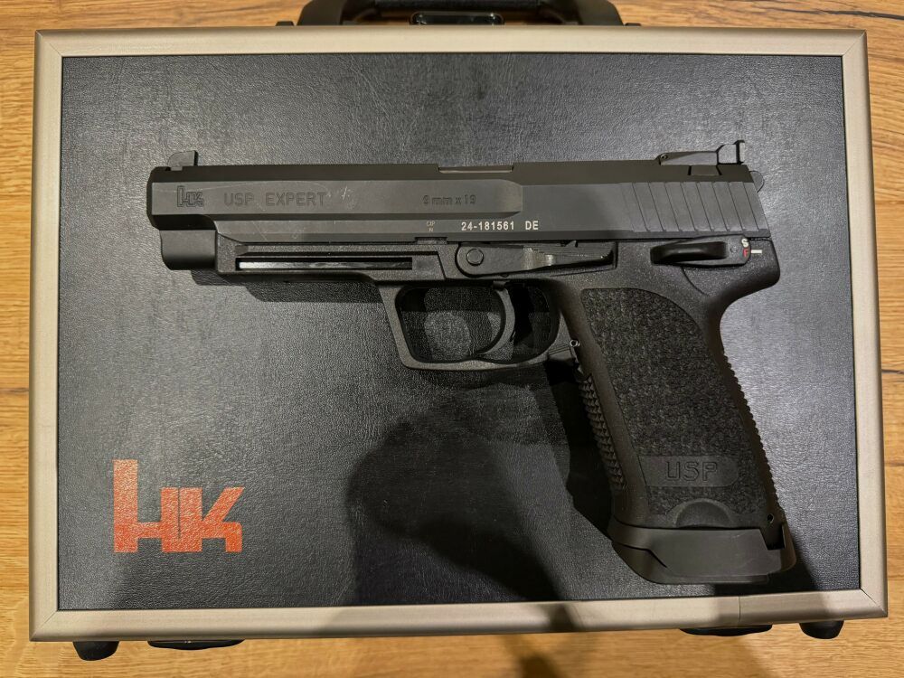 Heckler und Koch	 USP Expert 9mm