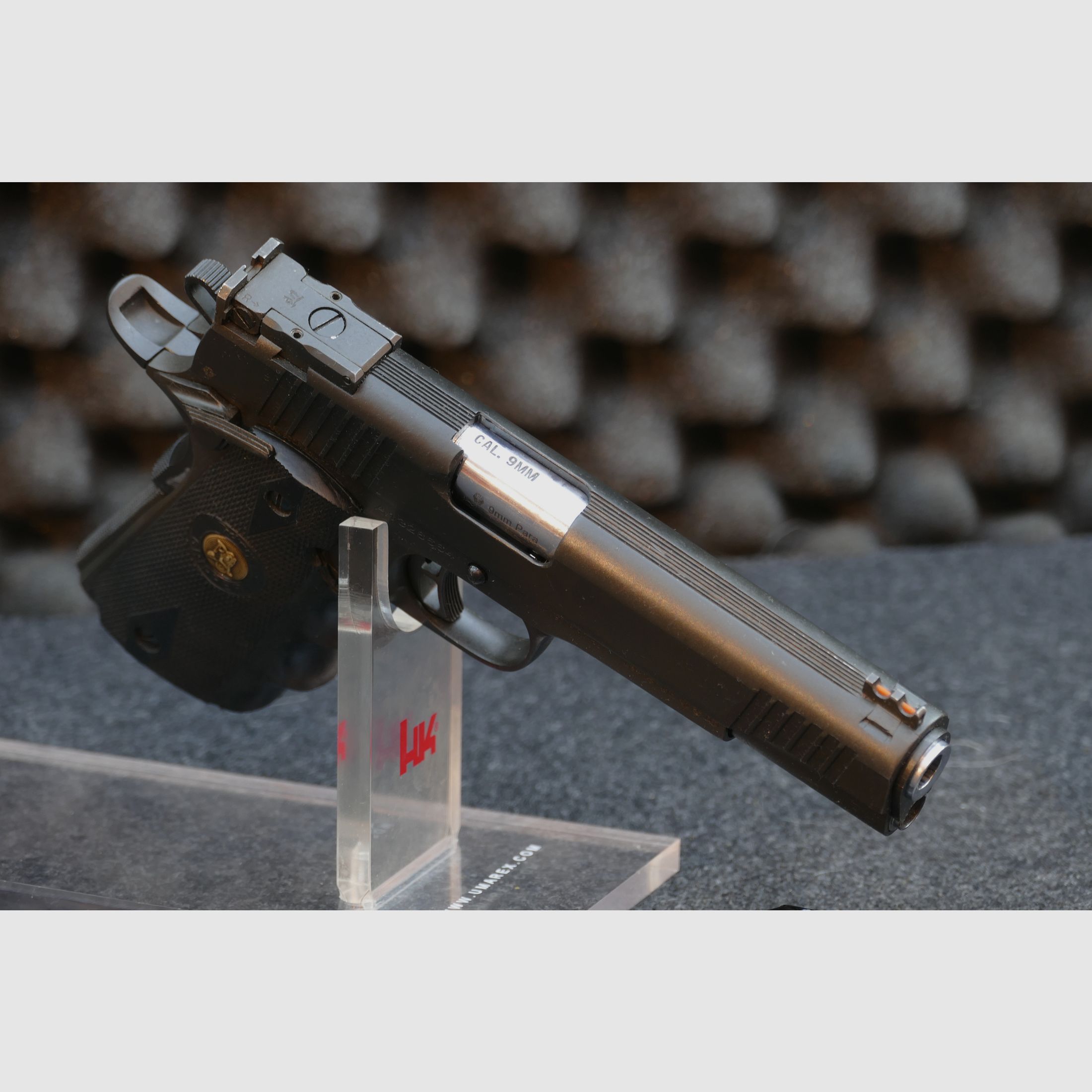 Armscor „Medallion“ 1911 – 9×19, 9mmLuger, 9mmPara – 5" Match barrel – Parkerized (phosphated) – 2× MecGar magazine