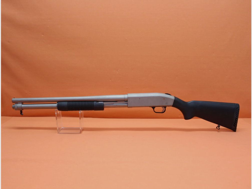 Mossberg VsRep.Flinte 12/76 Mossberg M590 Mariner escopeta de repetición de culata delantera 20" cañón (Cyl)/ acabado en níquel, imagen 1 de 10