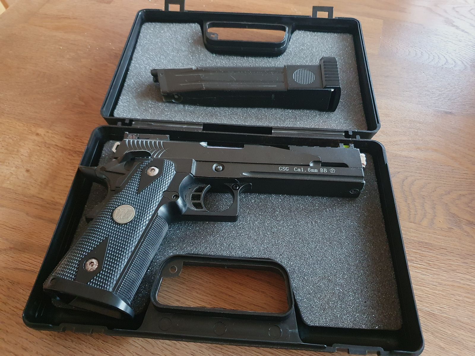 Co2 Softair von Wei-ETech Model Hi-Capa 5.1 Type-B Dragon Vollmetall GBB 6mm  schwarz